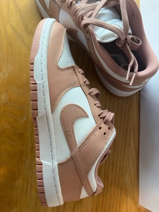Nike Dunk Low Rose Whisper Women’s 8.5 DD1503-118 Pink White Nike Refurbished - Picture 4 of 8